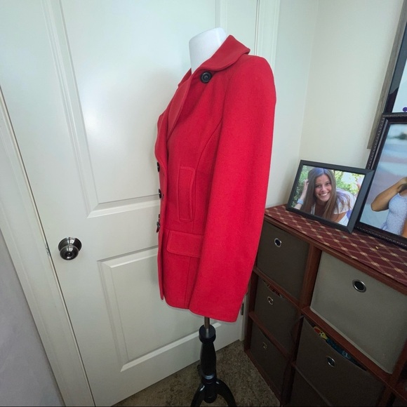 Banana Republic Red Double Breasted Short Italian Wool Coat Sz XS - Picture 10 of 17